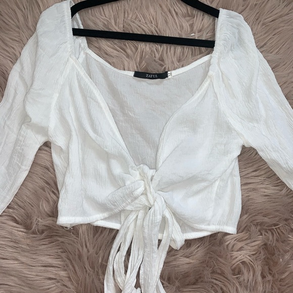 White Tie Top - Picture 1 of 3